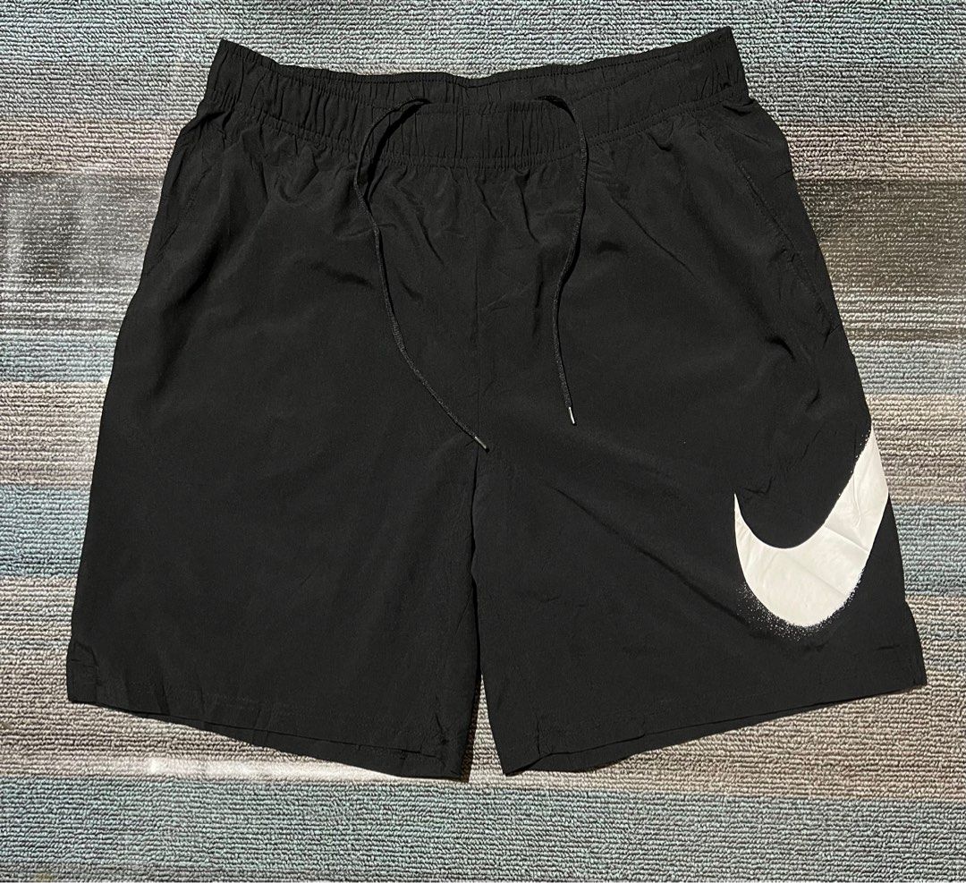 Nike Big Swoosh (Category: Shorts) located in Cebu City. Submitted by mark24anth29233 (Listing ID 1414993400, Image 2). Description: Size: Large W31-34 L18 Excellent condi Color rate: 10/10 No issue.