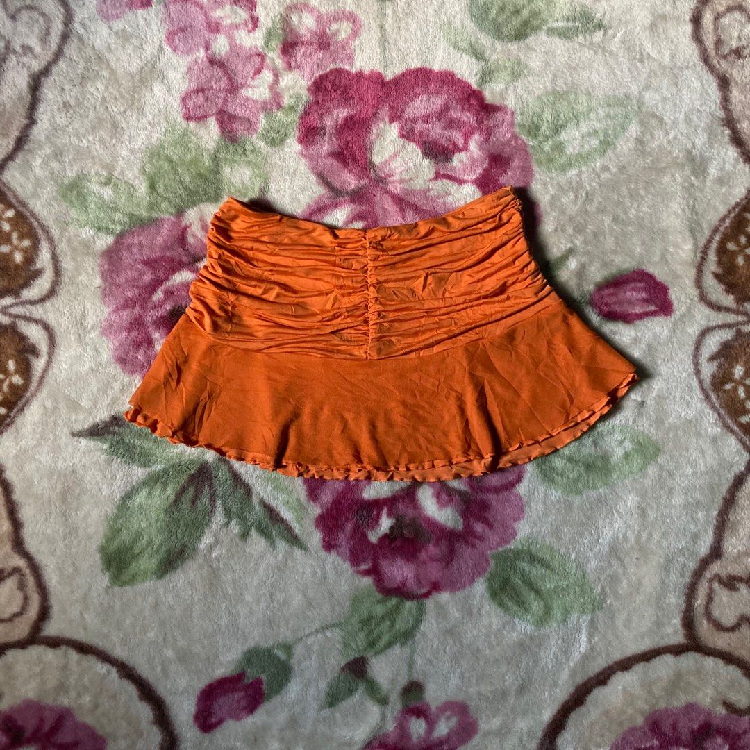 I AM GIA mini skirt (Category: Skirts) located in Naga. Submitted by 2k_bodega (Listing ID 1415023166, Image 1). Description: Excellent condition No flaws 9.5/10 Color rate Waist 24.5 inches" " Length 10 inches" ".