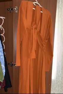 (Category: ) located in . Submitted by sellingmaistuff (Listing ID 1414856374, Image 1). Description: .