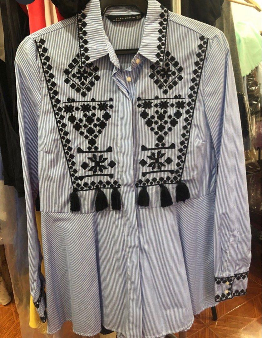 Original Zara Top (Category: Blouses) located in Mandaluyong City. Submitted by bmorig (Listing ID 1414830525, Image 1). Description: Good as new hindi pa nagamit pamigay sale declutter pick up ortigas buyer shoulder shipping fee..