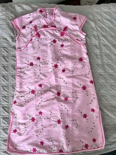 (Category: ) located in . Submitted by ilikepinkdrinks6969 (Listing ID 1414899793, Image 1). Description: .