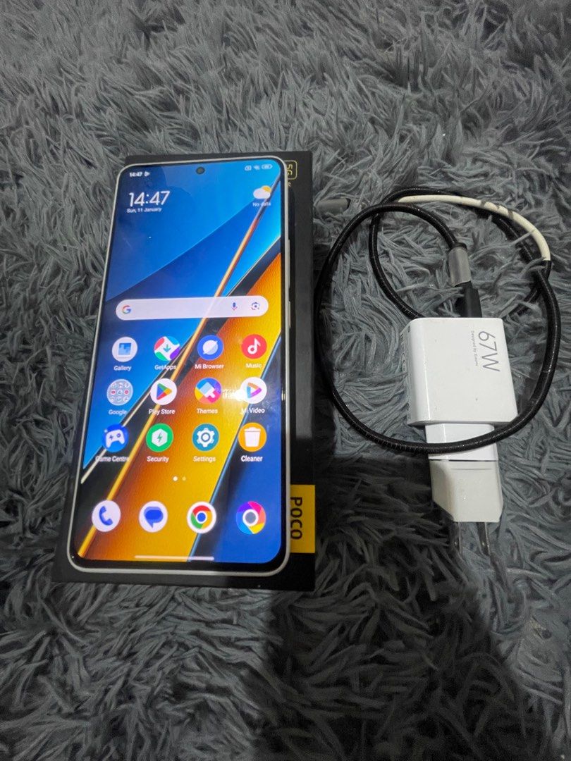Poco x6 5G (Category: Xiaomi) located in Manila. Submitted by grandeagle-18f930 (Listing ID 1414953404, Image 1). Description: 120hz Gorilla Amoled Display Snapdragon 7s Gen 2 CPU 12+12/256gb.