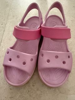 (Category: ) located in . Submitted by katsie (Listing ID 1414951306, Image 1). Description: .