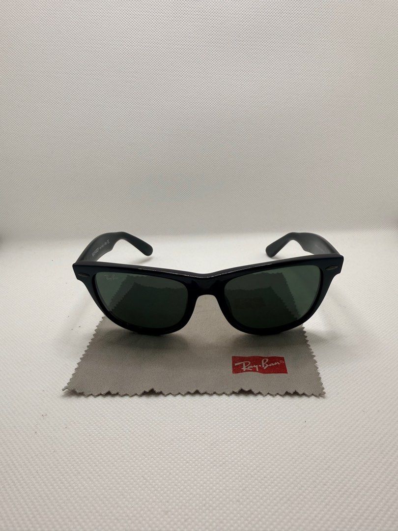 Ray-Ban Wayfarer Sunglasses (Large) (Category: Sunglasses & Eyewear) located in Taguig. Submitted by marcomang17 (Listing ID 1414892059, Image 3). Description: - Authentic Ray-Ban Wayfarer sunglasses - Color: Black - Includes: Ray-Ban case and cleaning cloth.