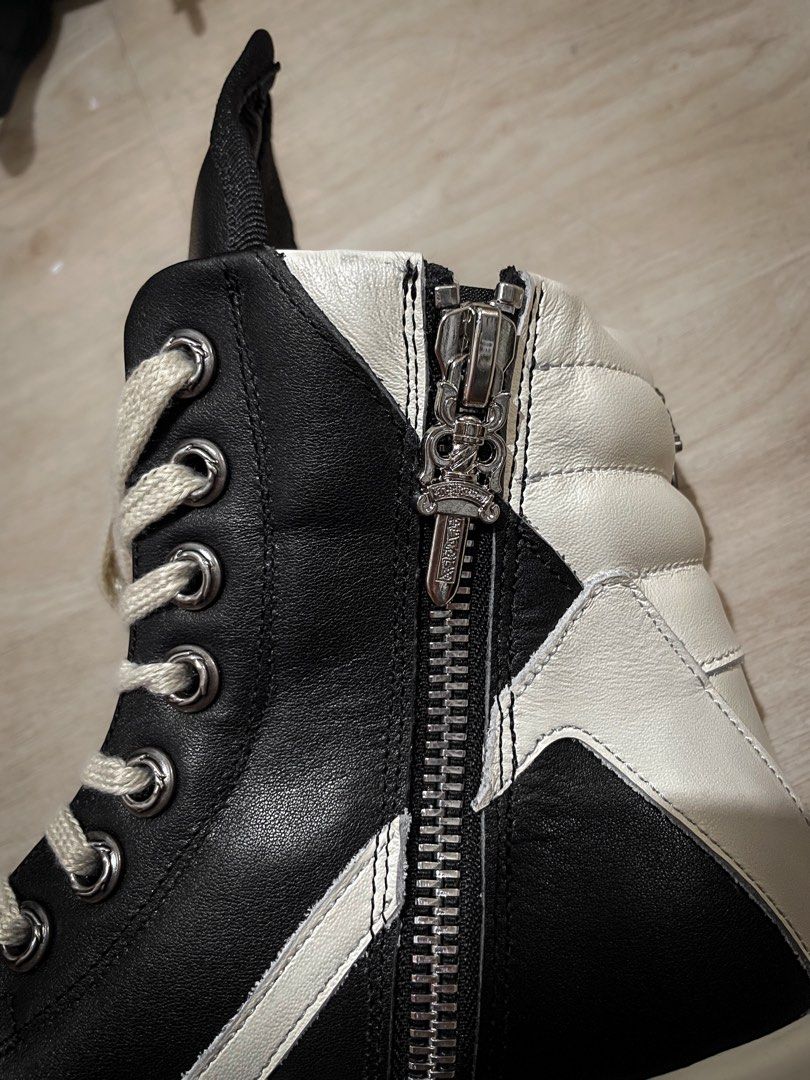 Rick Owens Chromehearts Geobasket (Category: Boots) located in Cabuyao City. Submitted by lackingly (Listing ID 1415020039, Image 2). Description: Rick Owens Chromehearts Geobasket dm for inquiries ₱ (pre-order) ₱ 8,200 shipping included (reps) withbox sizes available 36-45 if halfpayment/dp first 65% minimum eta: 7 days earliest most of the time (2weeks maximum) size on photo is tagged 40 hard rubber sole cow leather cow suede stainless/alloy.