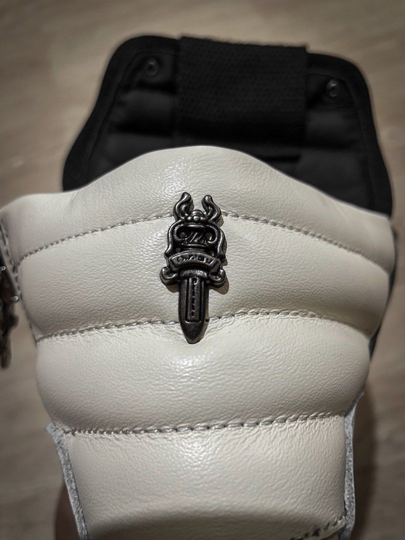 Rick Owens Chromehearts Geobasket (Category: Boots) located in Cabuyao City. Submitted by lackingly (Listing ID 1415020039, Image 3). Description: Rick Owens Chromehearts Geobasket dm for inquiries ₱ (pre-order) ₱ 8,200 shipping included (reps) withbox sizes available 36-45 if halfpayment/dp first 65% minimum eta: 7 days earliest most of the time (2weeks maximum) size on photo is tagged 40 hard rubber sole cow leather cow suede stainless/alloy.