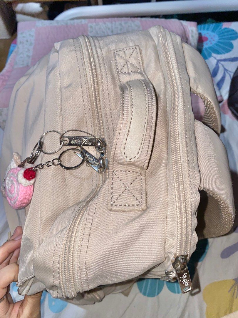 Ruffles Pink & Cream Backpack (big) (Category: Backpacks) located in Manila. Submitted by dearjahrnal (Listing ID 1414946572, Image 2). Description: original price : 1,5k. pins & keychains are not included, but will include freebies to buyer. zippers are working, obvious signs of usage, just need wash. still good. .