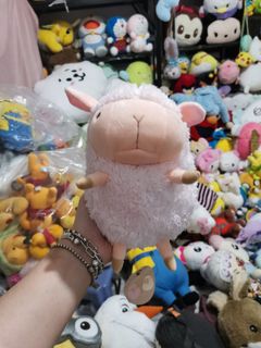 (Category: ) located in . Submitted by daphnesstuffedtoys (Listing ID 1414950547, Image 1). Description: .
