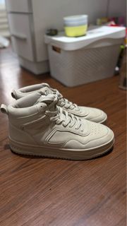 (Kategori: ) berada di . Dikirim oleh area.secondhand (ID iklan 1414950067, Gambar 1). Deskripsi: .
