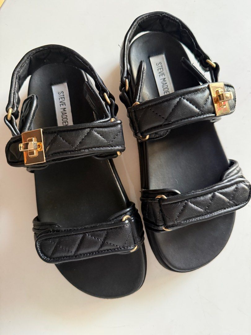 Steve Madden Mona Quilted Sandals Size 8 (Category: Flats & Sandals) located in Pasig City. Submitted by abbyrds (Listing ID 1415014025, Image 2). Description: - Steve Madden sandals - Black color - Size 8 - Quilted strap design - Gold-tone hardware - worn once .