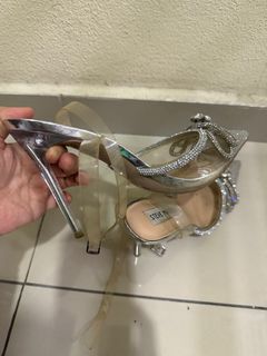 (Category: ) located in . Submitted by ayya257 (Listing ID 1414961100, Image 1). Description: .