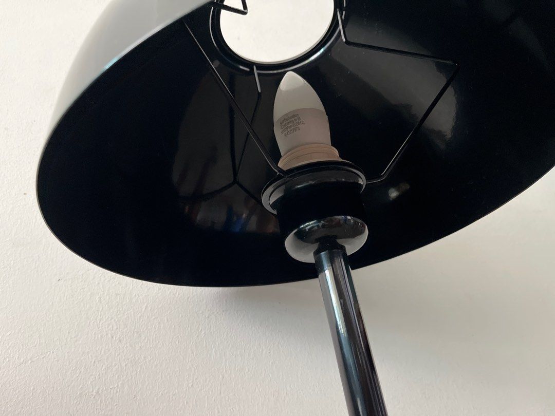 Sturdy Bed side lamp439583782029895681