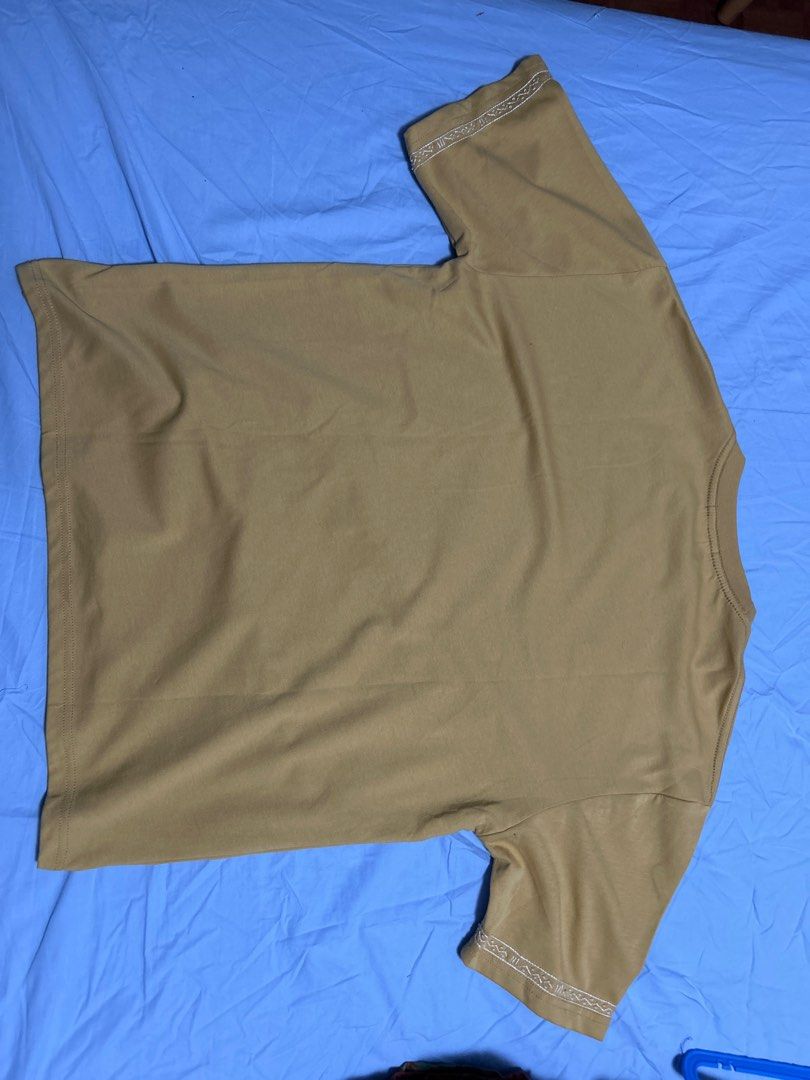 Tesoro's Embroidered T-Shirt - Medium (Category: Tshirts & Polo Shirts ) located in Mandaluyong City. Submitted by euni.san (Listing ID 1415017815, Image 3). Description: - Tesoro's T-shirt - Size: Medium - Color: Mustard - Design: White embroidery on front and sleeves - Style: Crew neck, short sleeves, boxy style - FINAL PRICE. Shipping fee already included if within metro manila - Payment via gcash or bpi only - RFS: extra unused gifts supposed