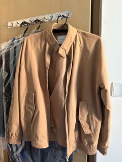 （分類：）位於 。 由 balwl 提交（商品編號 1414903888，圖片 1）。簡介： 。