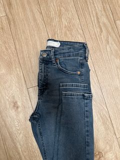 （分類：）位於 。 由 alltothe9ssss 提交（商品編號 1414999443，圖片 1）。簡介： 。
