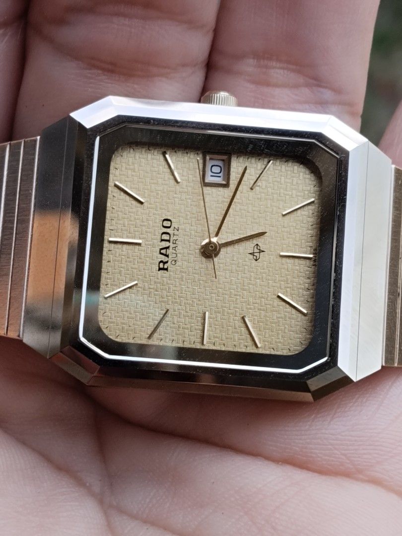 Cars Tank Rado Used Vintage Rado Quartz Tank Textured Gold Dial S14, Men's Fashion ...