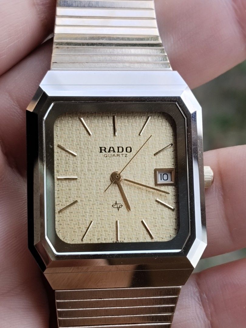 Cars Tank Rado Used Vintage Rado Quartz Tank Textured Gold Dial S14, Men's Fashion ...