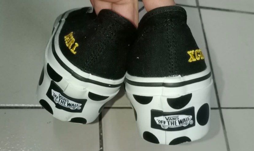 Vans women Size 5.5 - 6 (Category: Wedges) located in Cainta. Submitted by declutteringmoms (Listing ID 1414932583, Image 2). Description: No issue size 5.5 - 6 kasya with sign of usage no box once paid considered as sold no return no exchange .