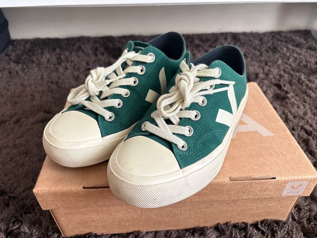 Veja Wata II Low Canvas Sneakers (Category: Sneakers) located in Taguig. Submitted by triz.ha (Listing ID 1414867454, Image 2). Description: - Veja Wata II Low Canvas sneakers - Color: Green - Features white toe cap and Veja logo - Size: EUR 38, UK 5, US 7, JP 24 - Includes original box - Needs a little bit of cleaning - RFS decluttering & barely wore it.