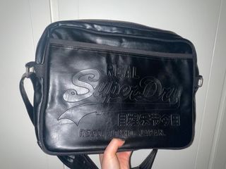 （分類：）位於 。 由 sashimichloe 提交（商品編號 1415014103，圖片 1）。簡介： 。