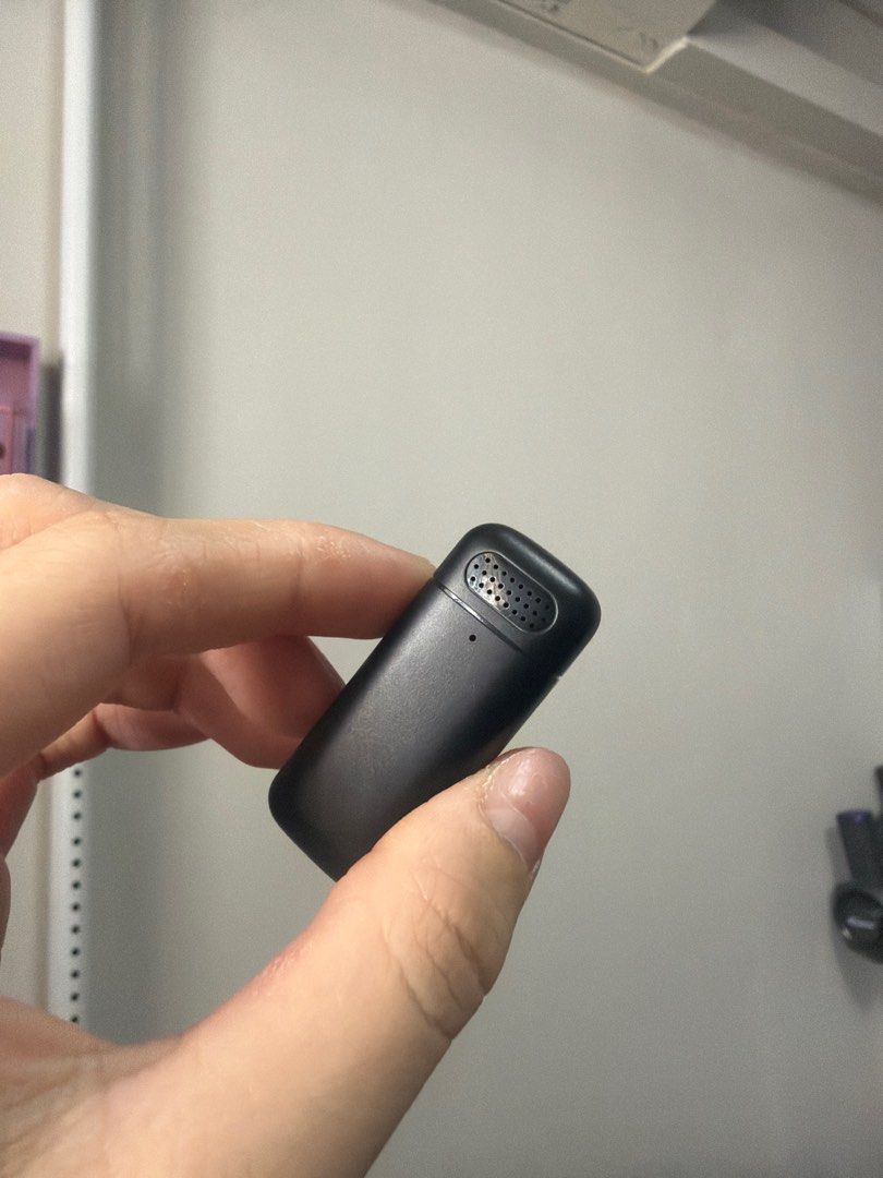 Wireless Microphone with Charging Case65076302752643111