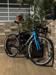 (Category: ) located in . Submitted by vaxbikes (Listing ID 1415020237, Image 1). Description: .