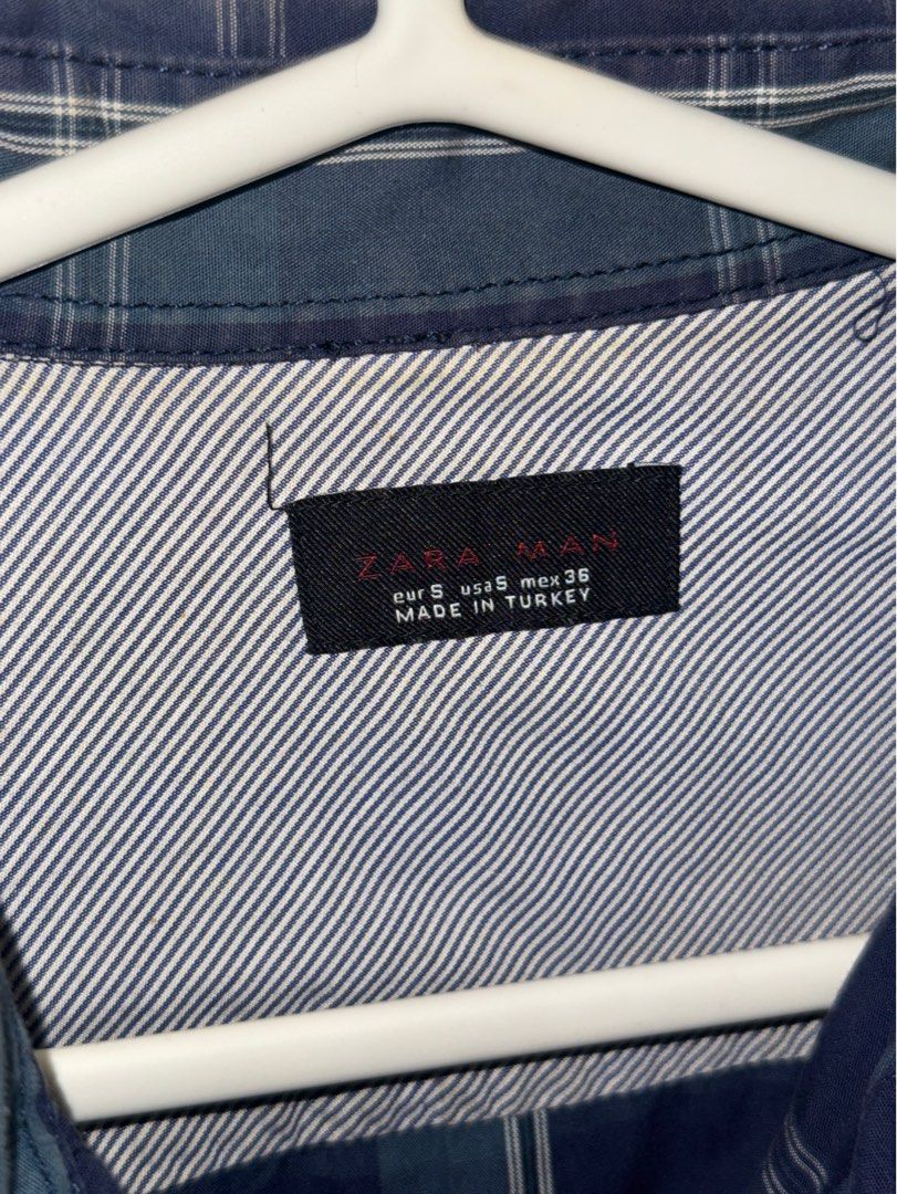 Zara Man Plaid Shirt (Category: Tshirts & Polo Shirts ) located in Manila. Submitted by stuffbyabby (Listing ID 1414976434, Image 2). Description: AVAILABLE AND LAST PRICE na. Low ballers will be ignored. If hindi afford, wag na mag inquire. Don’t waste time asking if available pa. It’s available as long as this post is not marked sold and interested buyers haven’t paid. RFS: Decluttering - Zara Man plaid shirt - Color: Blue and white - Size: S -