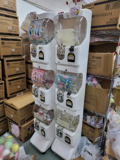 （分類：）位於 。 由 toyplushk 提交（商品編號 1415126743，圖片 1）。簡介： 。
