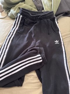 (Category: ) located in . Submitted by whyumadson (Listing ID 1415127463, Image 1). Description: .