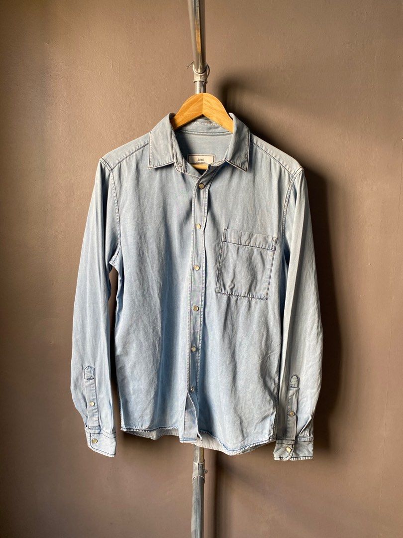 AMI - Acid Wash Button Up shirt (Category: Activewear) located in Cabuyao City. Submitted by _streetflavor (Listing ID 1415200754, Image 1). Description: AMI - Acid Wash Button Up shirt Excellent Size: Small fits medium Length: 28 Width: 20 -799 pesos Dm.
