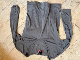 （分類：）位於 。 由 theweekndluv3r 提交（商品編號 1415129683，圖片 1）。簡介： 。