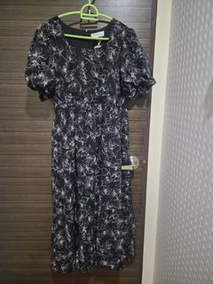 (Category: ) located in . Submitted by shopparadiseeee (Listing ID 1415161317, Image 1). Description: .