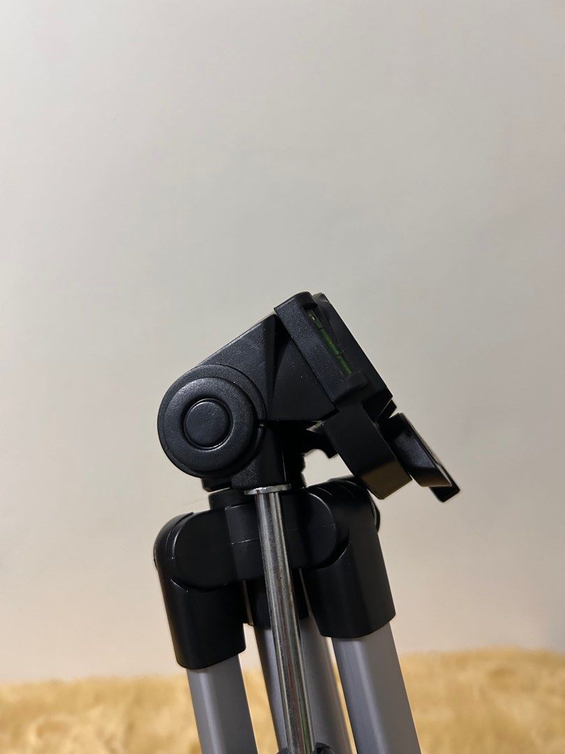 Camera Tripod (Category: Tripods & Monopods) located in Bulacan. Submitted by mecrafts4u.olstr (Listing ID 1415218113, Image 3). Description: .