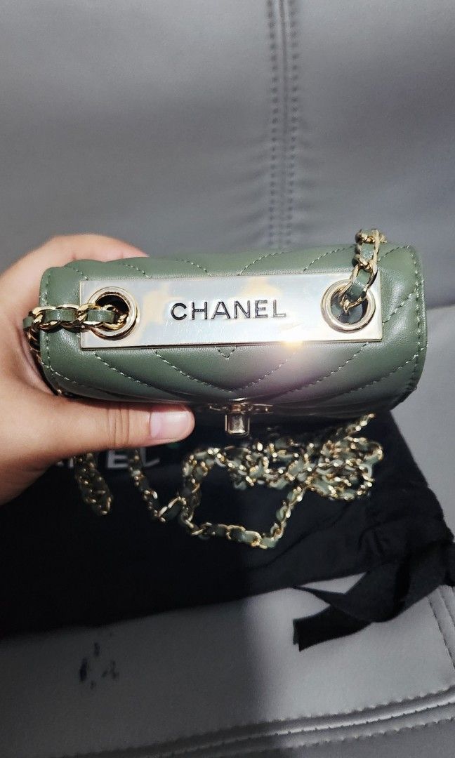 Chanel Chevron Phone Bag (Category: Luxury Bags & Wallets) located in Mabini. Submitted by wearandcarry (Listing ID 1409214505, Image 3). Description: -preloved from japan -authentic declared not guaranteed -with dust bag - with sticker.