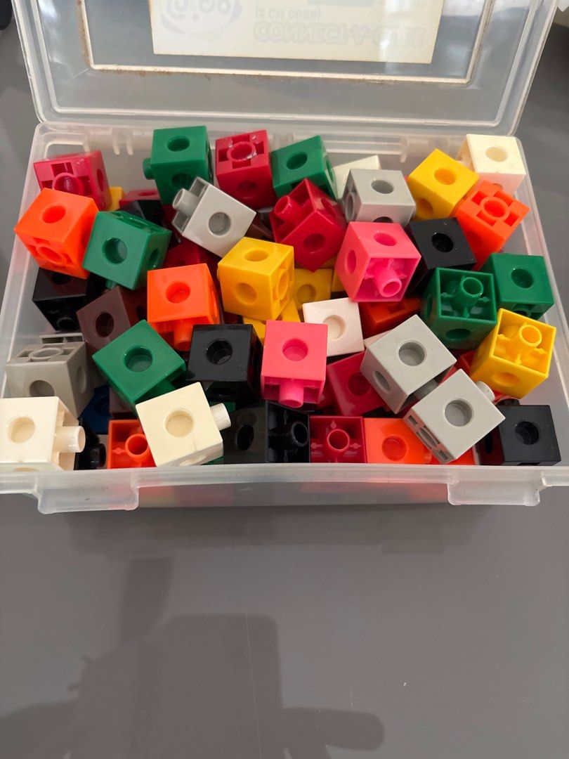 Connect a cube counters by GIGO, Everything Else on Carousell