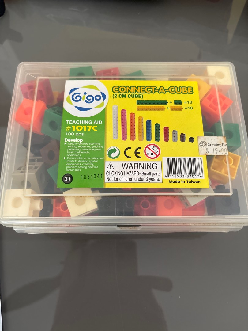 Connect a cube counters by GIGO, Everything Else on Carousell