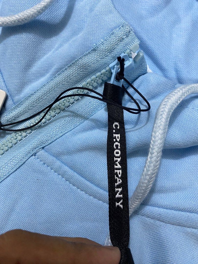 cp company (Category: Activewear) located in Manila. Submitted by thrift2mill (Listing ID 1415116326, Image 3). Description: .