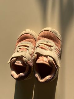 （分類：）位於 。 由 baconfam 提交（商品編號 1415134738，圖片 1）。簡介： 。