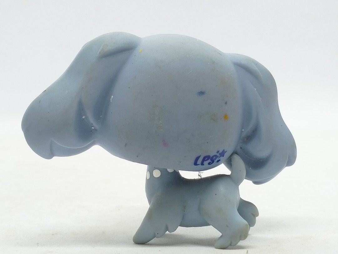 Hasbro LPS Cocker Spaniel Dog Figure (Category: Figurines & Statues) located in Mankayan. Submitted by toys_of_yesteryear (Listing ID 1415223644, Image 2). Description: Imported surplus item. USED. See all photos for more product detail >Hasbro brand >LPS Littlest Pet Shop >Cocker Spaniel Dog figure >Rare hard to find collection >size: 1.5 inches H Courier: J&T Payment: G-cash note: Asap as soon as payment is received but shipping might take long
