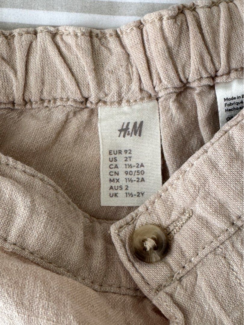 H&M Linen Shorts 18m (Category: Babies & Kids Fashion) located in General Trias. Submitted by dphazel (Listing ID 1415130283, Image 2). Description: .