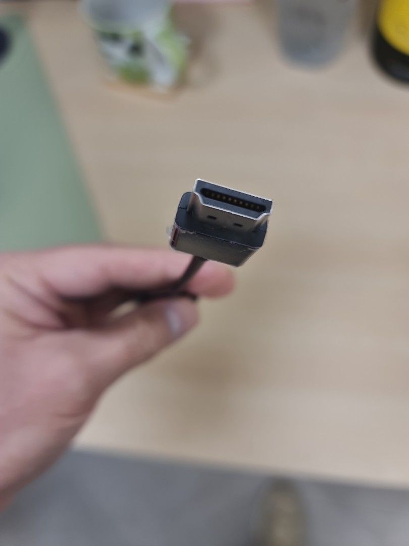 HP HDMI to VGA Adapter405990711294044163
