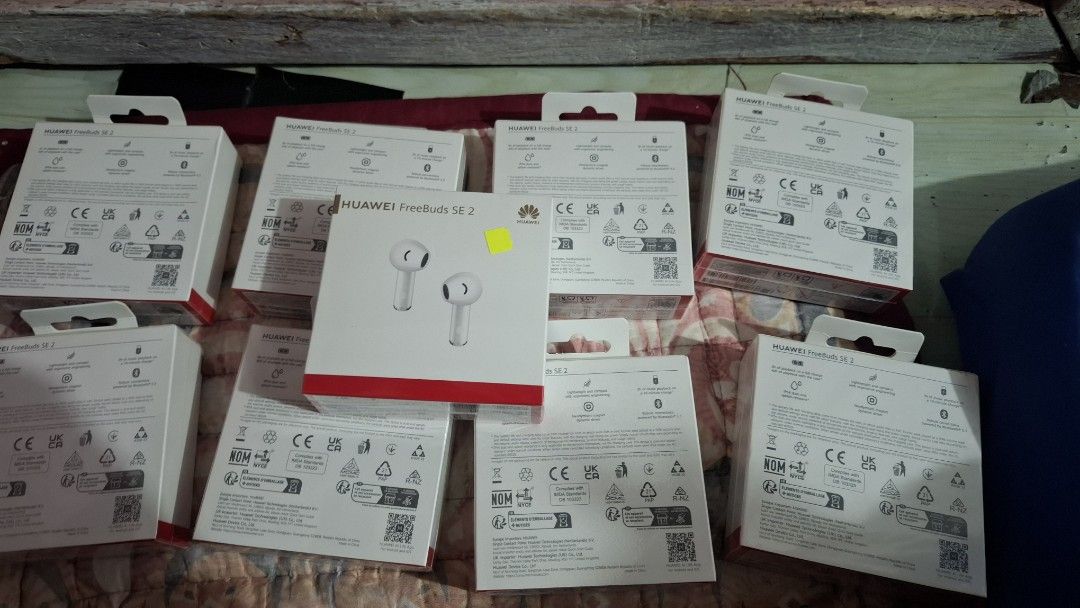 Huawei freebuds se2 (Category: Headphones & Headsets) located in Manila. Submitted by ms061193 (Listing ID 1415200517, Image 1). Description: .