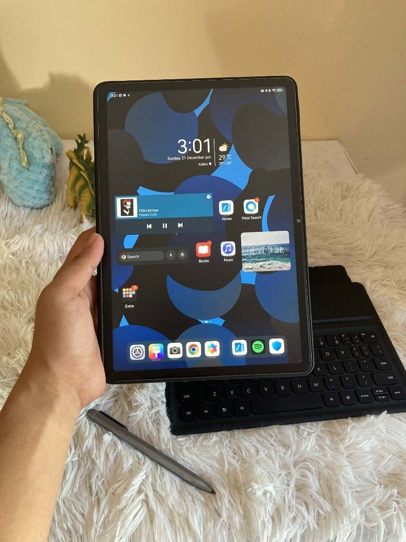 Matepad 11.5 (Category: Huawei) located in New Washington. Submitted by kyleretiro73210 (Listing ID 1415114251, Image 2). Description: Good as new with box, original charger etc. rfs: phone upgrade.