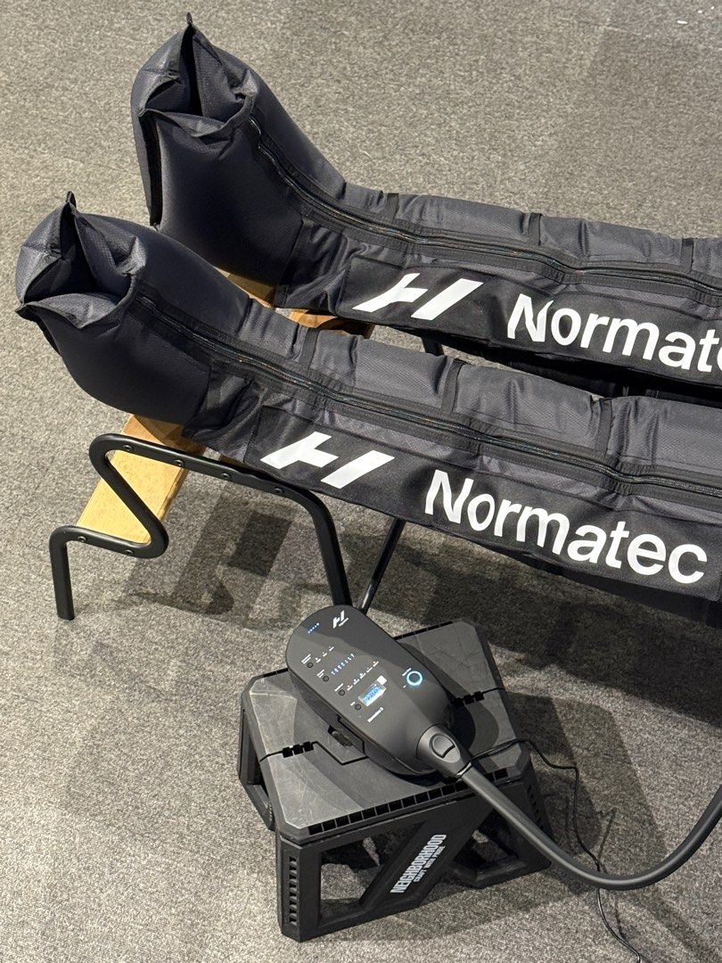 Hyperice Normatec 3 Legs (Category: Massage Devices) located in Marikina City. Submitted by jujuthangz (Listing ID 1415160682, Image 3). Description: Retails at 69900 Good as new!.