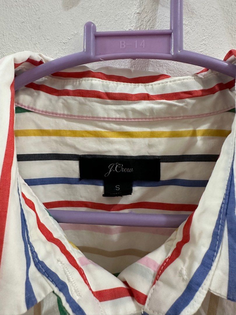 j.crew Button-Front Tie-Waist Top (Category: Blouses) located in Quezon City. Submitted by shop.theclutter (Listing ID 1415095124, Image 3). Description: .