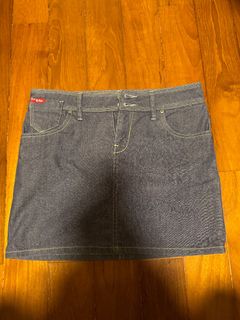 (Category: ) located in . Submitted by raeeeelyn (Listing ID 1415200547, Image 1). Description: .