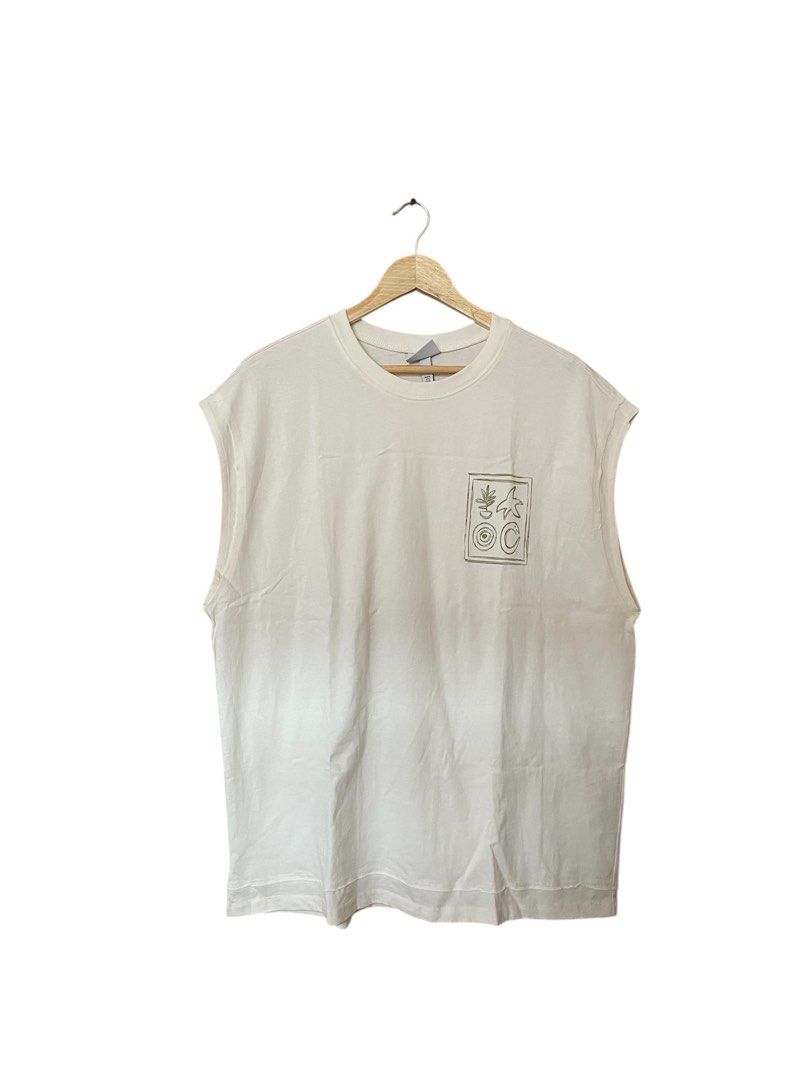 H&M Loose Fit Printed Vest Top (Category: Vests) located in Quezon City. Submitted by good.society (Listing ID 1415104933, Image 1). Description: - Never been used - Buyer shoulders shipping PM for more photos! .