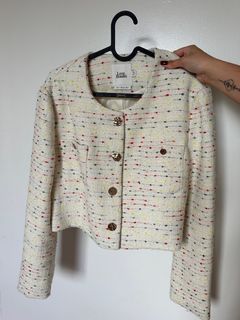 (Category: ) located in . Submitted by preloved_forless (Listing ID 1415132326, Image 1). Description: .
