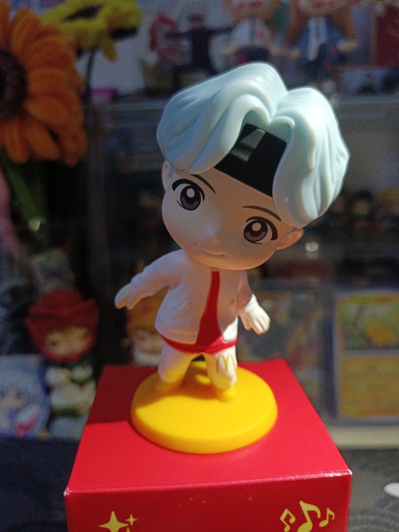 McDo Tiny Tan x BTS Encore Ed. SUGA (Category: K-Wave Merchandise) located in Manila. Submitted by beabee._. (Listing ID 1415205837, Image 2). Description: -new/very good condition -never used -still in box -with card 💸MOP: GCash 📦MOD: LBC or Lalamove (Metro Manila) 📍Location: Taguig City.