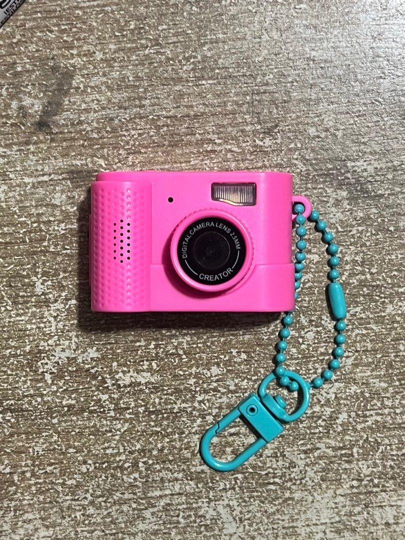 mini camera (Category: Cameras) located in Singapore. Submitted by yy.i__ (Listing ID 1415221234, Image 2). Description: bought it a few days ago at kiddy palace for $29.90 for my sister but she doesnt like it so ima sell it. all are in perfect condition, comes with type-C cable and instruction book. brand new as u can see the plastic film is still on it (slide 3).